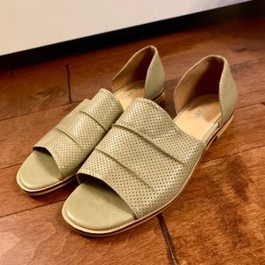 Mi.im Breeze Sandals